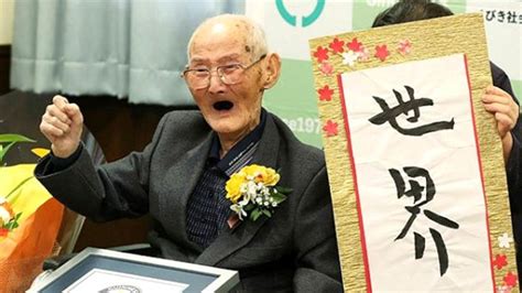 D­ü­n­y­a­n­ı­n­ ­e­n­ ­y­a­ş­l­ı­ ­e­r­k­e­ğ­i­ ­h­a­y­a­t­ı­n­ı­ ­k­a­y­b­e­t­t­i­